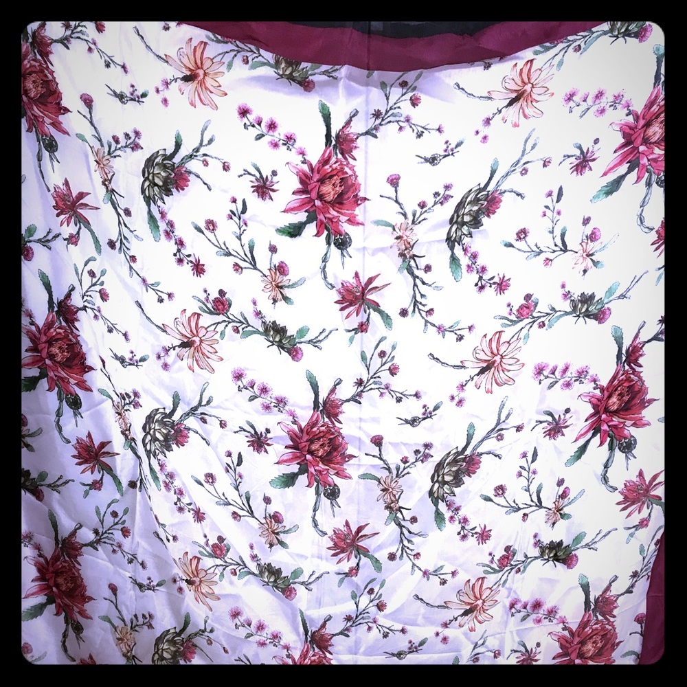 NWT Chan Luu Scarf